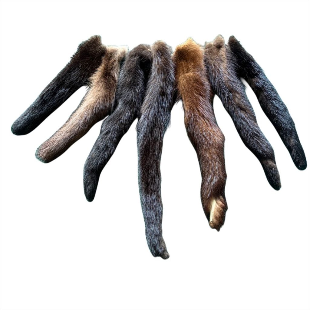 Mink Fur: Tail (Brown)